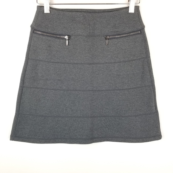 Athleta Dresses & Skirts - Athleta Gray Strata Skirt Size XXS
